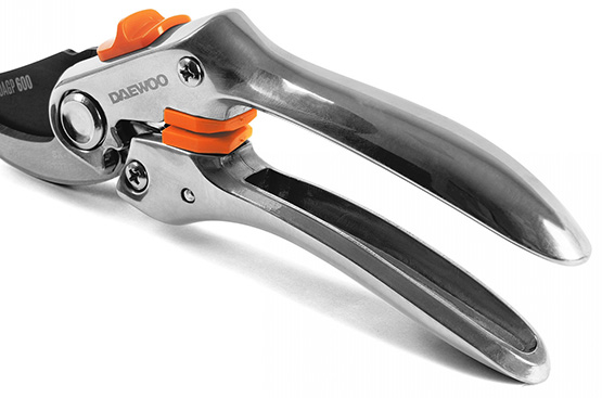 Японская сталь марки SK-5